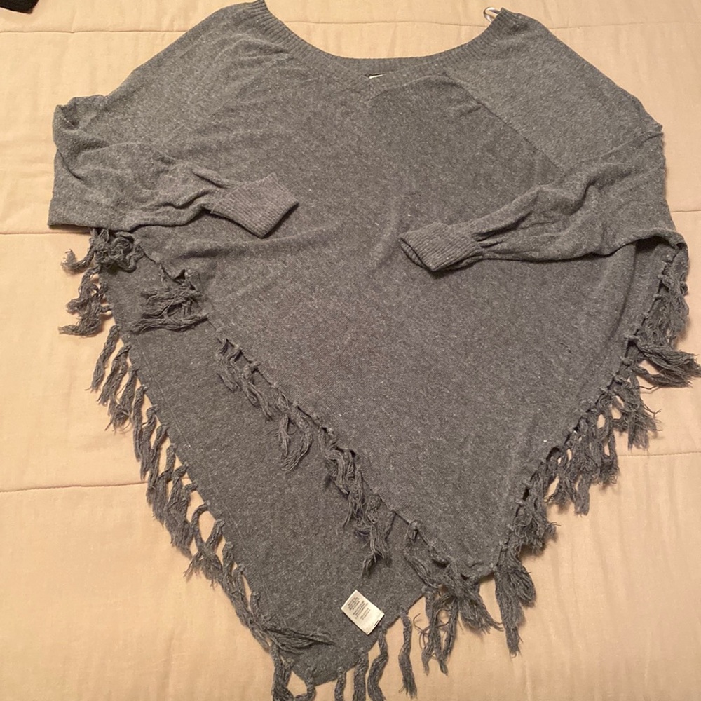 🤍Light Knit Poncho Sweater🤍